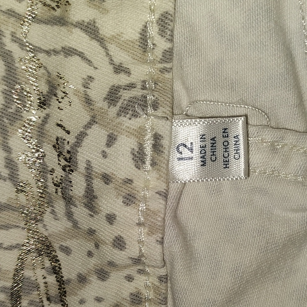 Seven7 Jeans - Picture 8 of 9